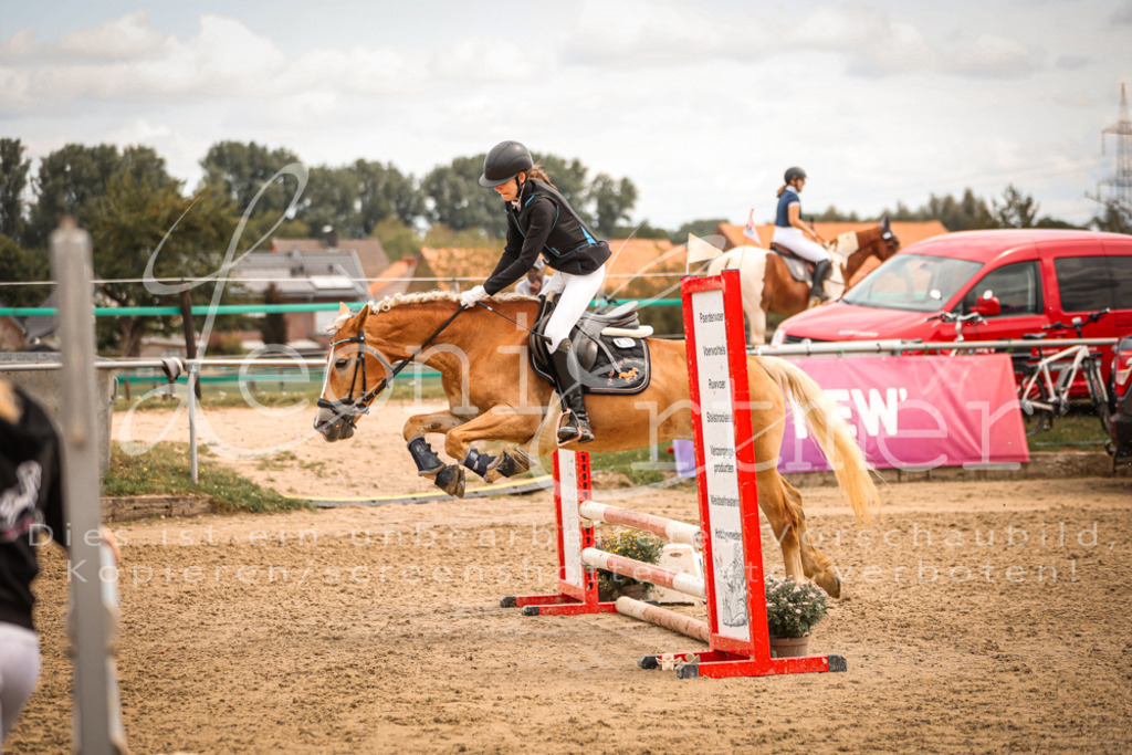 06.SoSpWB00174 | Leoni Ertmer Photography - Realisiert mit Pictrs.com