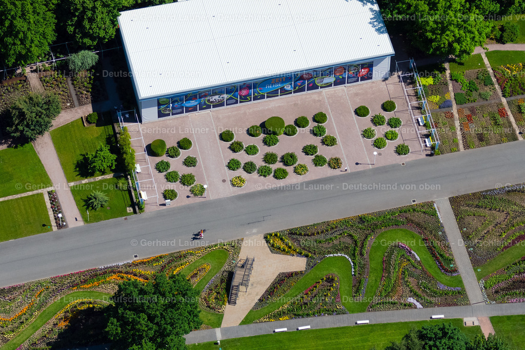 4045826 | ERFURT 14.06.2021 Parkanlage " egapark " im Ortsteil Hochheim in Erfurt im Bundesland Thüringen, Deutschland. Weiterführende Informationen bei: Bundesgartenschau Erfurt 2021 gemeinnützige GmbH. // Park of " egapark " in the district Hochheim in Erfurt in the state Thuringia, Germany. Further information at: Bundesgartenschau Erfurt 2021 gemeinnuetzige GmbH. Foto: Gerhard Launer