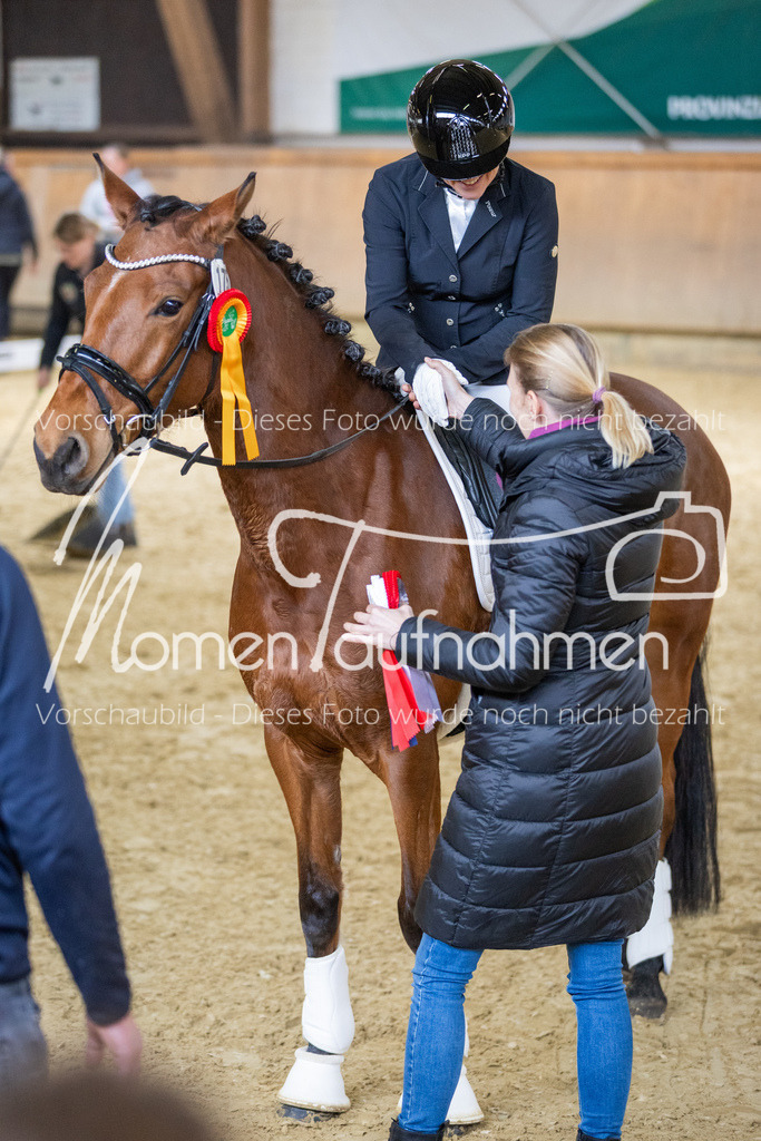 Sth-LPO25-A-Dr-165 | MomenTaufnahmen Pferdesportfotos