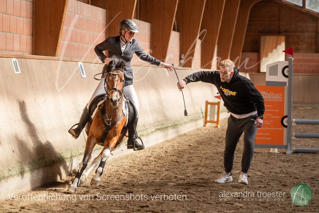 250406_Barop_17_016 | farbklaex.com