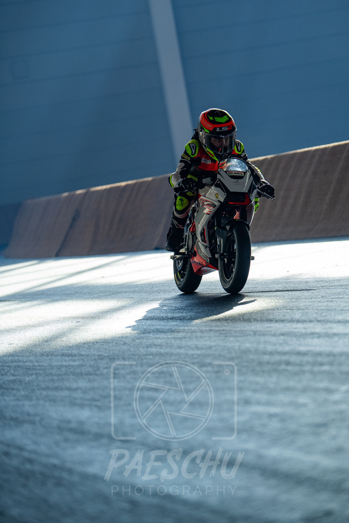 SM (488) | Paeschuphoto Shop - Wer nicht sucht der auch nicht findet.Ob Motocrossbilder oder von einem besuchtem Spiel, Hauptsache Action. - Realisiert mit Pictrs.com
