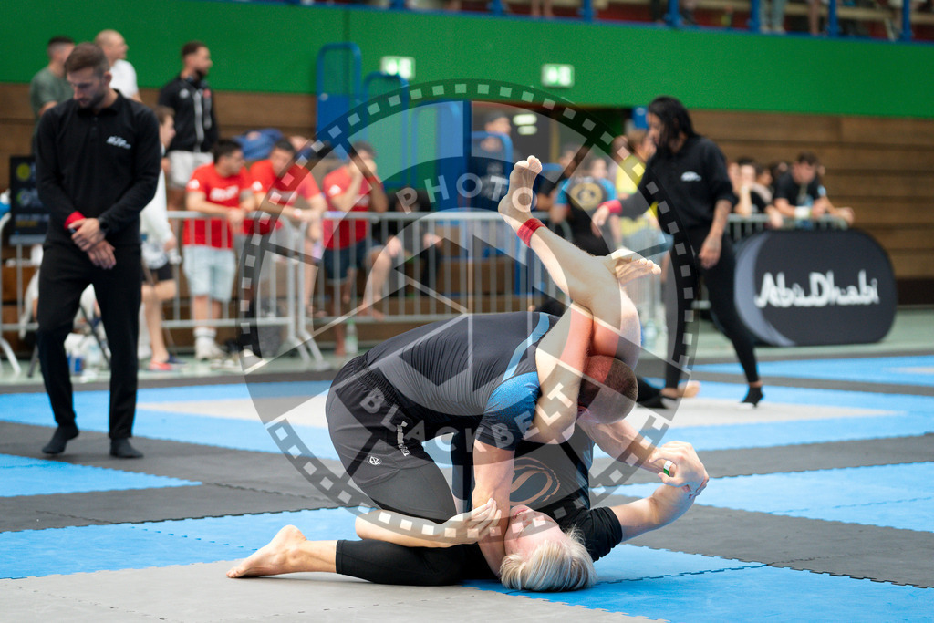 20240908PBB5062 | Athletes compete during the AJP Hamburg competition on September 8, 2024 in Hamburg, northern Germany.