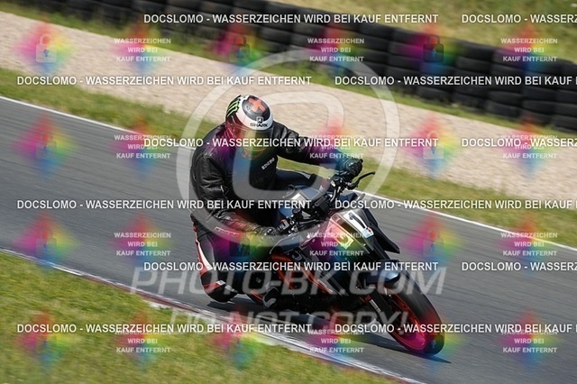 2025_05_31_PBK_35779 | Sportfotografie; SlowMotion; Video; Rennstrecke; Hafeneger; RSE; Speer; Trackday; Motorsportarena; Hockenheimring; Brno; Most; Barcelona; Valencia, Benny; Kaetzmer;