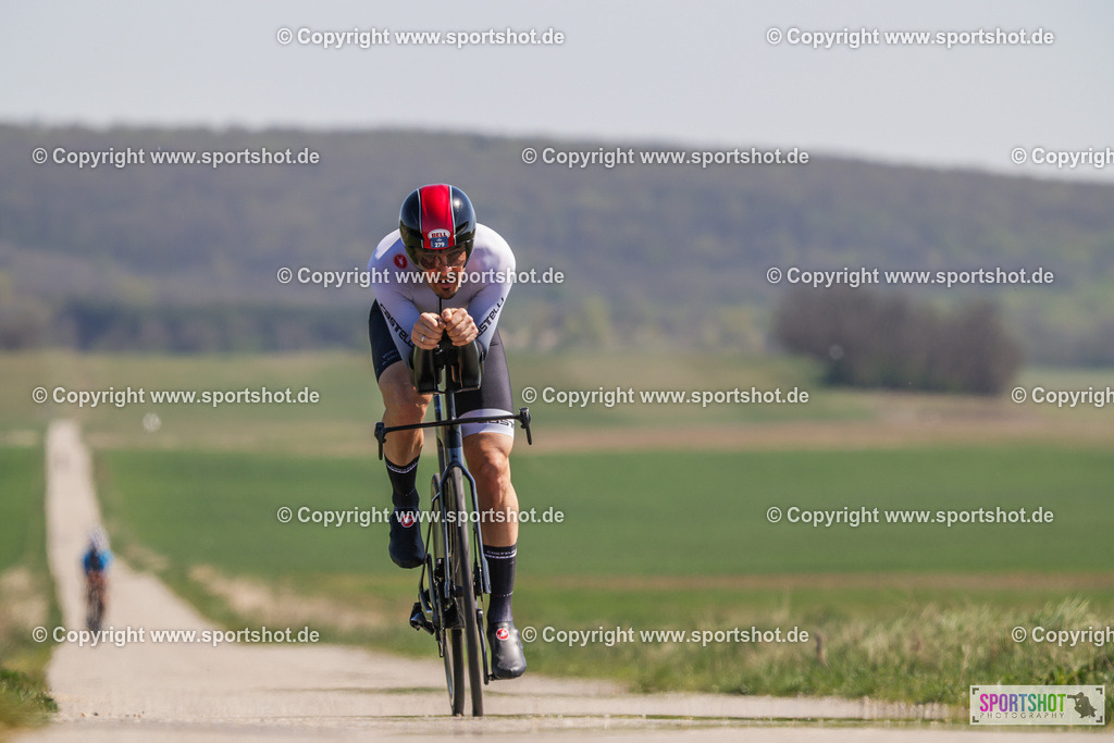368A2865 | Neusiedlersee Radmarathon 2026@sportshot_your_pictrs #yourpictures#roadtowm2029 #nrm #neusiedlerseeradmarathon #neusiedlersee #neusiedlerseetourismus #burgenland #mörbisch #nrm26 #burgenlandtourismus #voglundco #poweredbyburgenlandtourismus #radsport #rad #marathon #ucigranfondo #visitburgenland #ucigranfondoworldseries