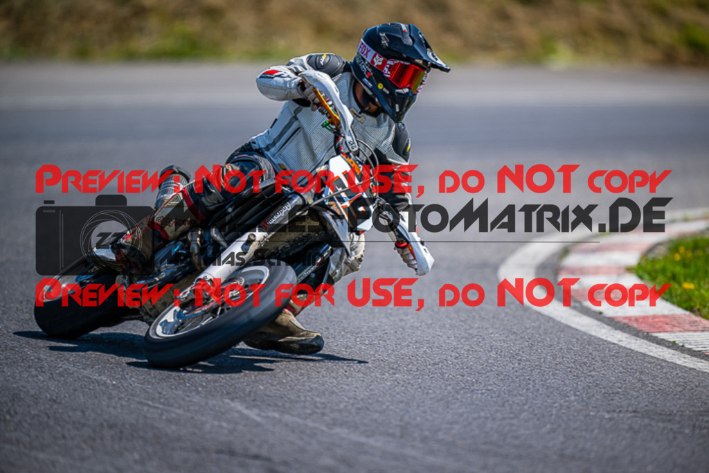 MaZZes_FotoMatrix_230527_7963 | SENIOR