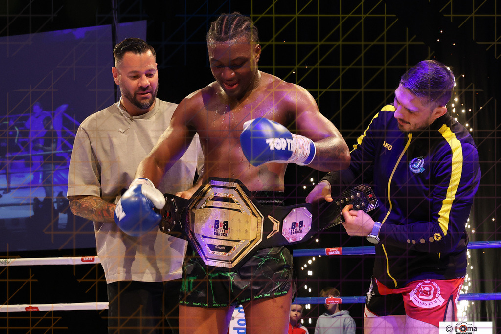 Finale Akingbade vs Kombou 25.04.2026 tomafocus Tb00158 | professionelle Sport- und Eventfotografie von Tomafocus – dynamische Bilder, emotionale Momente und hochwertige Aufnahmen für jeden Anlass. - Realisiert mit Pictrs.com