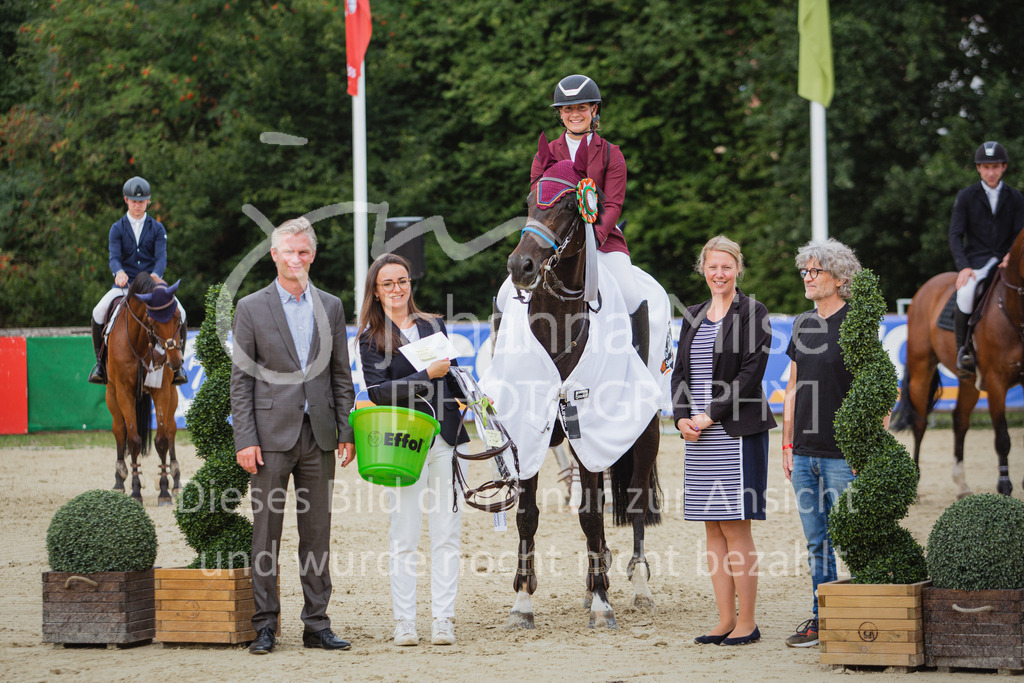 220729_BHO_GT_M2-Spr_1-265 | Deine schönsten Turniermomente als professionelle Fotos! Entdecke hochwertige Pferdesport-Fotografie im Online-Shop. Jetzt Fotos finden & bestellen!