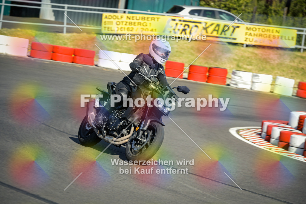 OBK_Mai_Martina_Markus-10274 | Hier findet Ihr Bilder von Touristenfahrten auf der Nürburgring Nordschleife oder von anderen Veranstaltungen die ich besucht habe. Viel Spass beim Durch Schauen 