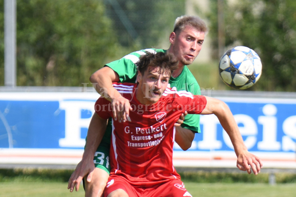 Totopokalspiel TSV Seebach : Fortuna Regensburg | Günther Denk  (TSV Seebach #9) - Realisiert mit Pictrs.com