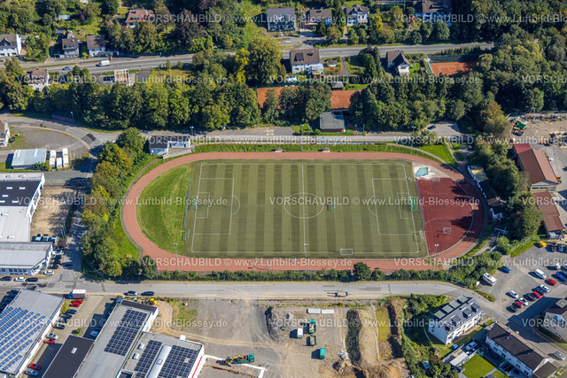Herscheid230908107 | Luftbild, Sportplatz Feelgood-Arena, Müggenbruch, Herscheid, Sauerland, Nordrhein-Westfalen, Deutschland