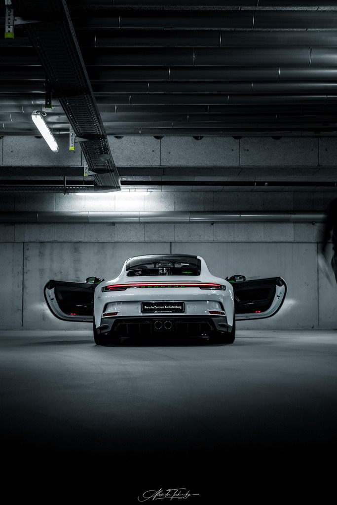 911 ST | Entdecken Sie die faszinierende Welt von Alexander Tschuncky Arts: Kreative Fotografie, atemberaubende Automobilkunst und hochwertiger Bilderdruck. Lassen Sie sich inspirieren! - Realisiert mit Pictrs.com