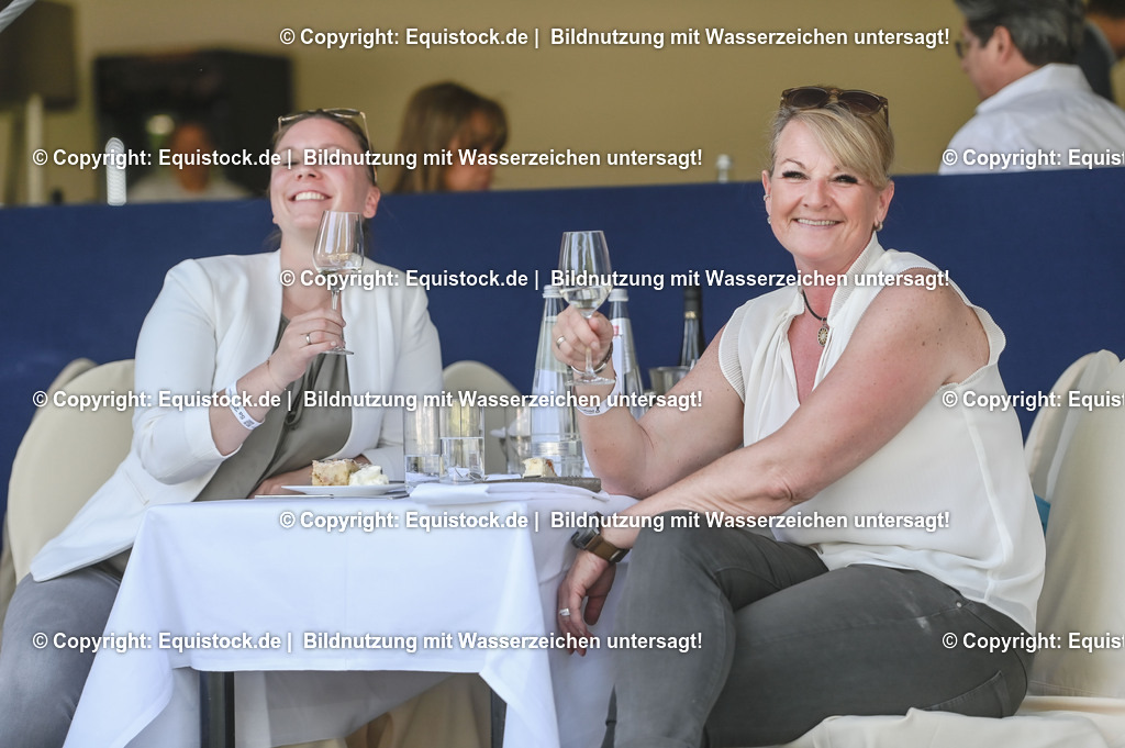 20230527_27_CCI4_Gelände_0511 | equistock