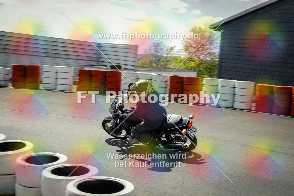 OBK_Mai_Volker_Adam-10917 | Hier findet Ihr Bilder von Touristenfahrten auf der Nürburgring Nordschleife oder von anderen Veranstaltungen die ich besucht habe. Viel Spass beim Durch Schauen 