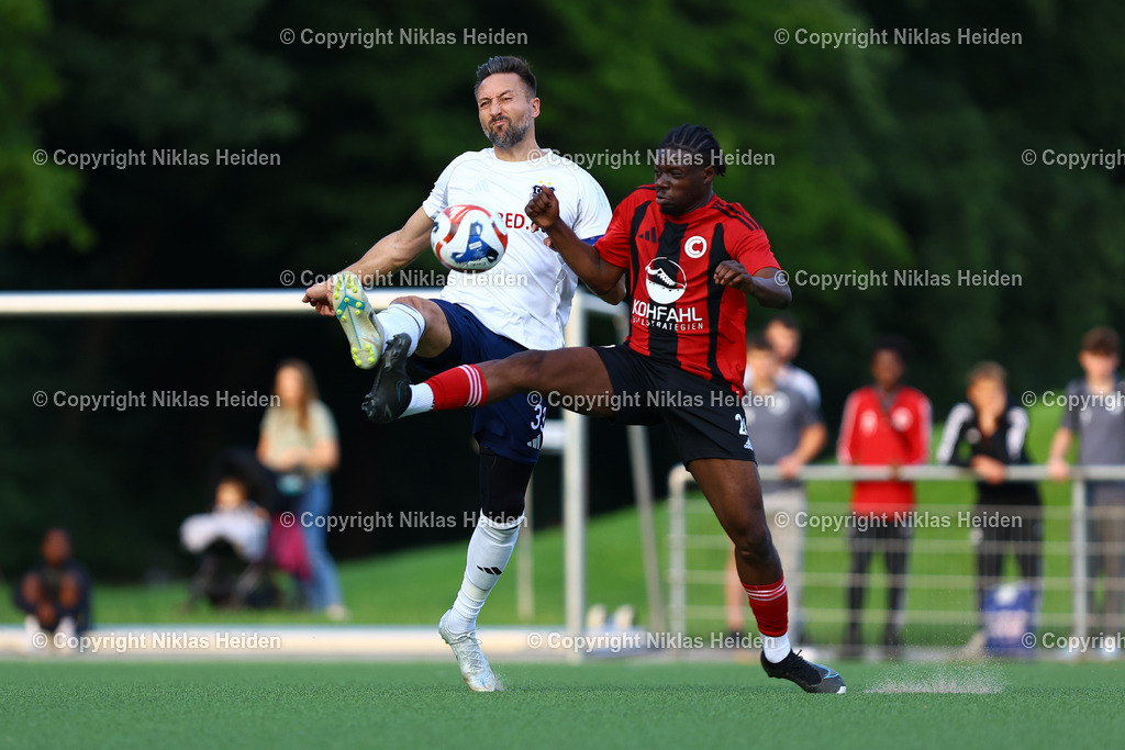 NH_Concordia_TuSDassendorf_LottoPokal_08082025 | #24 Ephrem Giesenberg Adarkwaah (Concordia), #33 Bekim Rinik Carolus (TuS Dassendorf)Fußball I Herren I Lotto-Pokal I Saison 2025-2026  I 1. Runde I Concordia - TuS Dassendorf I 08..08.2025 I Sportplatz Bekkamp