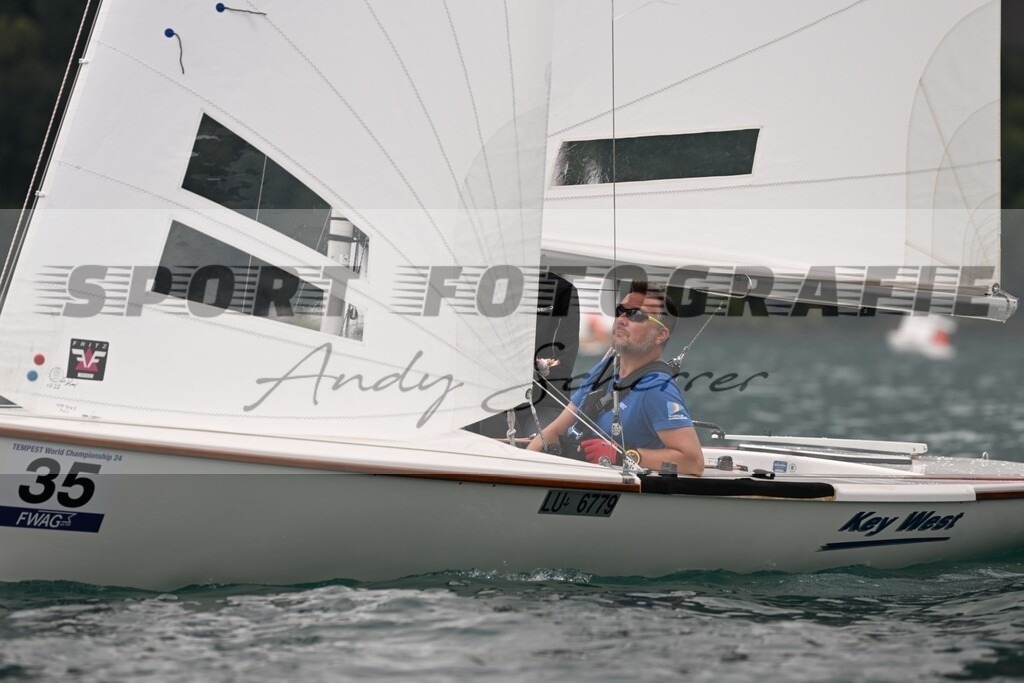 aDSC_9703 | Kaufen Sie Sportbilder im Onlineshop von Andy Scherrer Sportfotografie. Faszinierende Bilder von Sportevents aus der ganzen Schweiz. Fussball, Frauenfussball, Unihockey, Handball, Schwingen und weiteren Sportarten. - Realisiert mit Pictrs.com