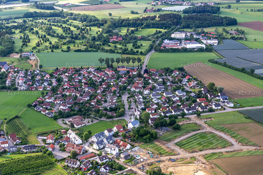Luftbild: Schmalegg im Ortsteil Schmalegg in Ravensburg im Bundesland Baden-Württemberg in Deutschland. Foto: IMG_131912.jpg vom 26.05.2022 durch Werner Riehm/FLY-FOTO.deStadt Ravensburg