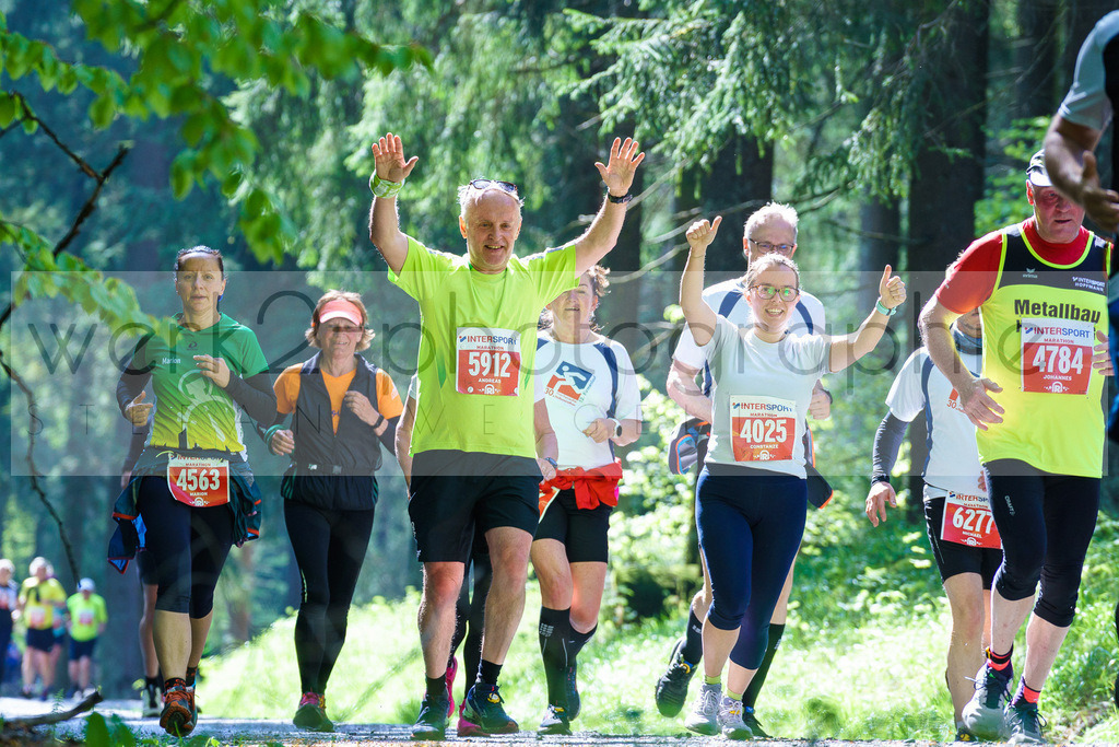 Rennsteiglauf 2023 | Rennsteiglauf 2023 am 12. Mai 2023 - Marathon-Strecke Neuhaus/Rwg. - Schmiedefeld