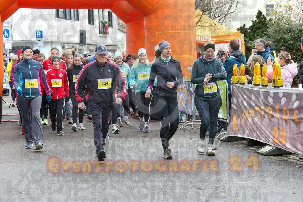 251130_1032_EX1_5114 | Sportfotografie im Rhein-Sieg Kreis, Köln, Bonn, NRW, Rheinland Pfalz, Hessen, etc. Unser Tätigkeitsfeld umfasst den Laufsport vom Volkslauf über den Marathon, Duathlon, Triathon bis zum Ultralauf wie Kölnpfad Ultra oder Schindertrail.