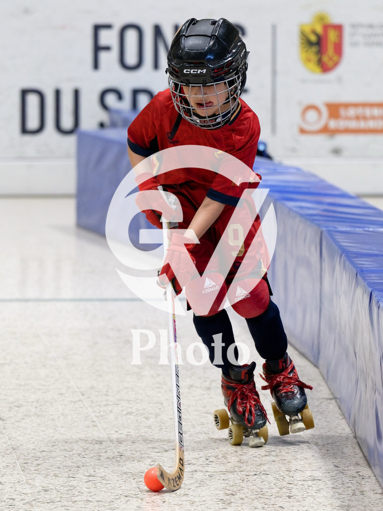 U11  - Geneve RHC v RHC Diessbach  |  during the U11  match between Geneve RHC and RHC Diessbach  at Centre sportif de la queue d'arve in Geneve, Switzerland