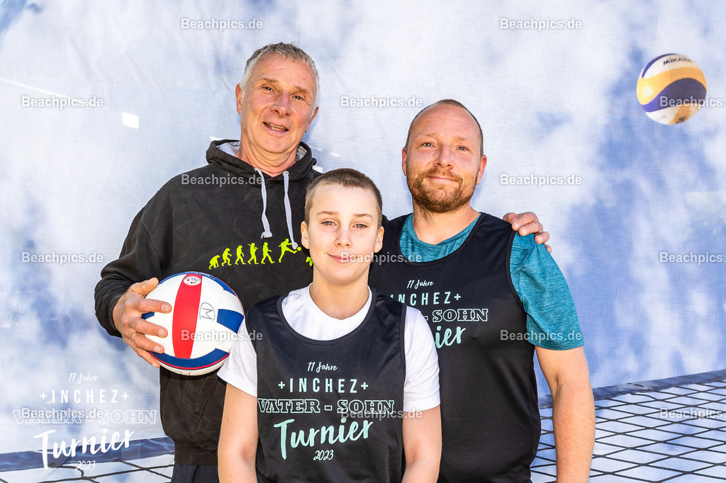 2023-00068975-Vater-Sohn-Turnier | 18.05.2023; Berlin Foto: Gerold Rebsch - www.beachpics.de