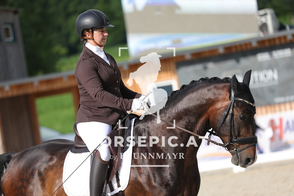 0P6A8512 | Willkommen bei Brunnmayr - Design & Fotografie – Ihrem Spezialisten für Reitturniere und Pferdeveranstaltungen in Oberösterreich, Salzburg und Bayern! Seit über 17 Jahren sind wir leidenschaftlich dabei.