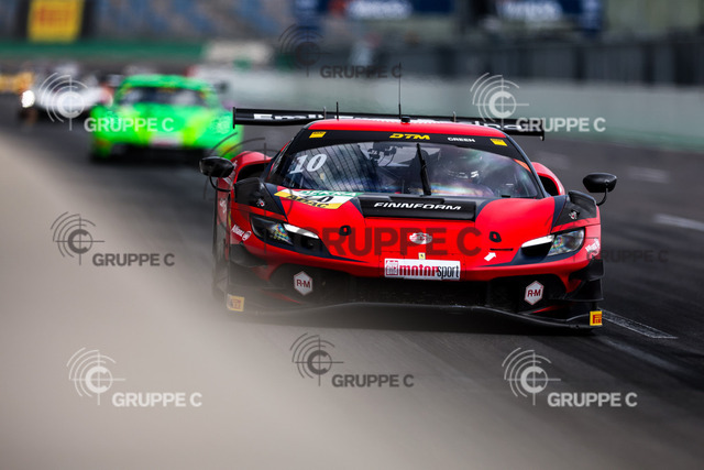 DTM225_052412502512347JS_JS | DTM, 3. + 4. Rennen Lausitzring 2025 - Foto: Gruppe C Photography; #10 Ferrari 296 GT3, EMIL FREY RACING: Ben Green - Realisiert mit Pictrs.com