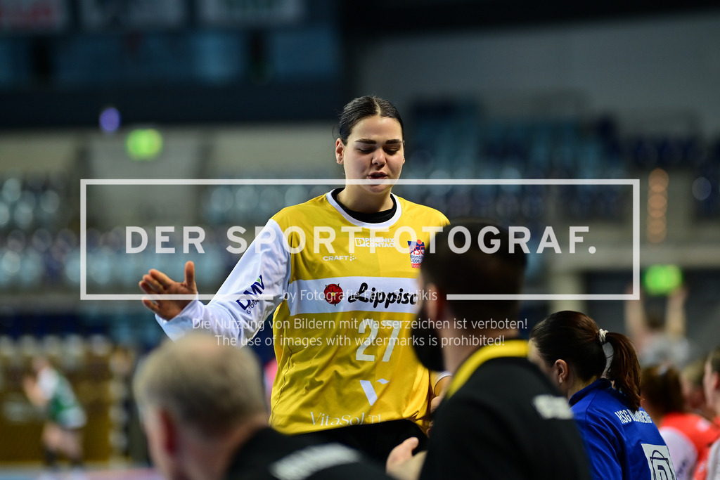 Handball I Frauen I Saison 2025-2026 I 1. HBF I 9. Spieltag I VfL Oldenburg - HSG Blomberg-Lippe I 75158 | Der Sportfotograf. - Realisiert mit Pictrs.com