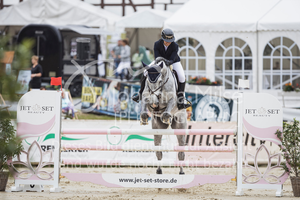 250710_BHO_Stil-L-1-146 | Deine schönsten Turniermomente als professionelle Fotos! Entdecke hochwertige Pferdesport-Fotografie im Online-Shop. Jetzt Fotos finden & bestellen!