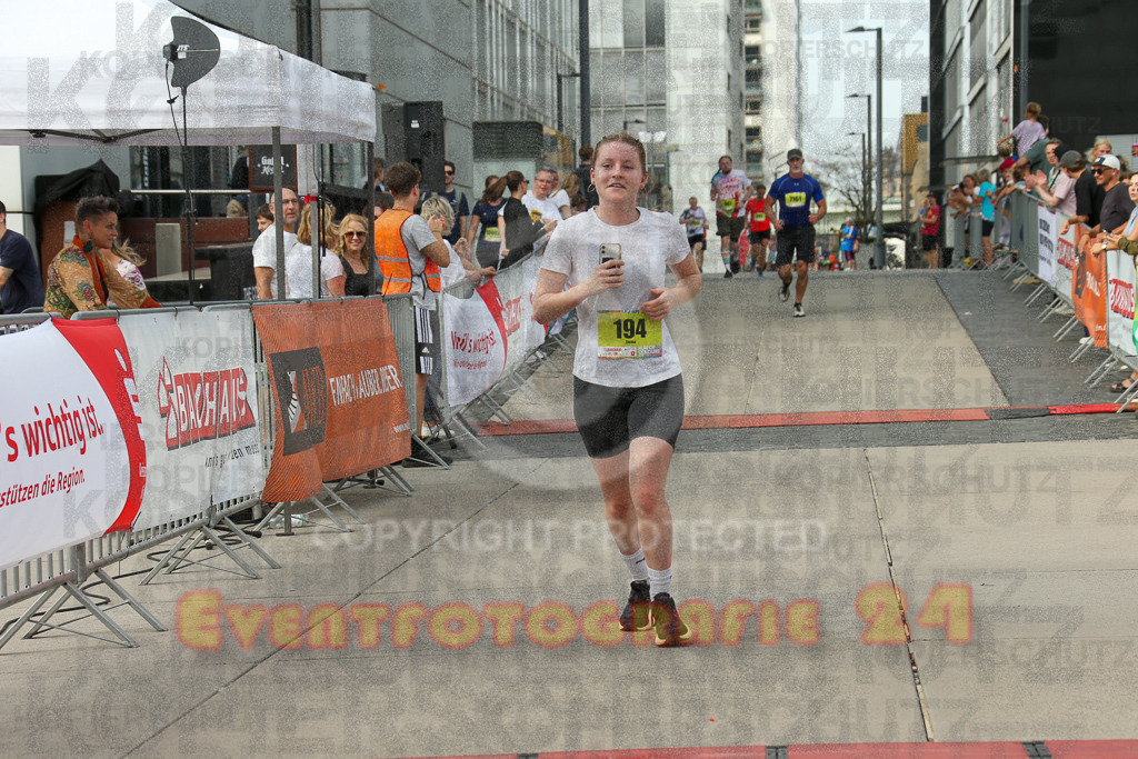 250920_1521_EX1_9043 | Sportfotografie im Rhein-Sieg Kreis, Köln, Bonn, NRW, Rheinland Pfalz, Hessen, etc. Unser Tätigkeitsfeld umfasst den Laufsport vom Volkslauf über den Marathon, Duathlon, Triathon bis zum Ultralauf wie Kölnpfad Ultra oder Schindertrail.