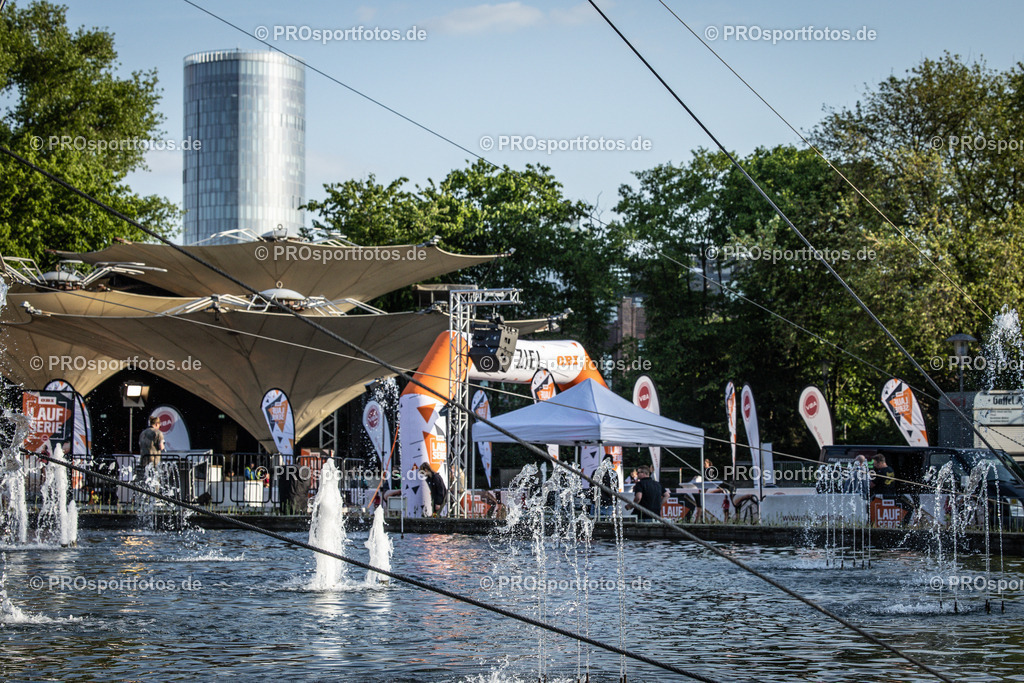 20. OBI Nachtlauf des ASV Koeln, 17.05.2023 | Koeln, 17.05.2023: Impressionen vom 20. OBI Nachtlauf des ASV Koeln rund um den Tanzbrunnen. Foto: Beautiful Sports Pressefotoagentur (www.beautiful-sports.com)
