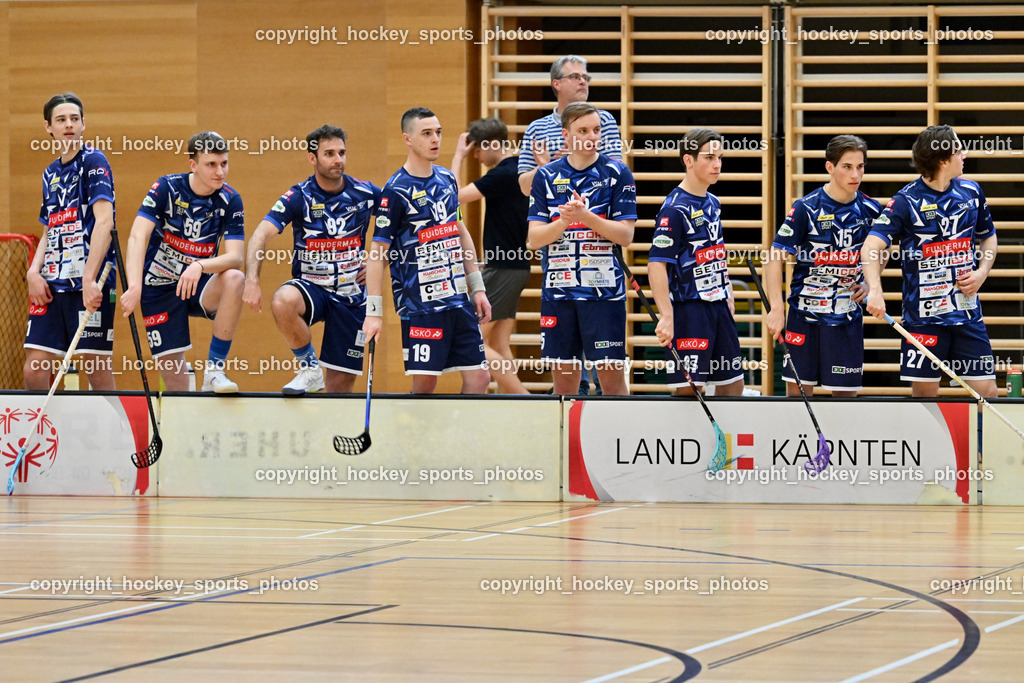 VSV Unihockye vs. KAC Floorball | Spielerbank VSV Unihockey, #7##59 Nino Forelli VSV Unihockey, #92 Ingolf Natmessnig VSV Unihockey, #19 Philipp Seiser VSV Unihockey, #25 Jan Blazic VSV Unihockey, #37 Aleksander Bogataj VSV Unihockey, #15 Tristan Bogataj VSV Unihockey, #27 Lukas Florianschitz VSV Unihockey, VSV Unihockye vs. KAC Floorball, VSV Unihockye vs. KAC Floorball am 13.04.2025 in Villach (Ballspielhalle St. Martin), Austria, (Photo by Bernd Stefan)