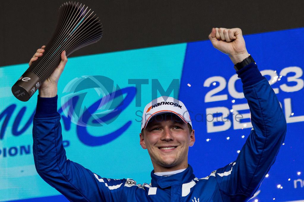 GEPA-20230422-101-147-0094-2 | BERLIN,GERMANY,22.APR.23 - MOTORSPORTS, FORMEL E - E-Prix of Berlin, Berliner Tempelhof Airport Circuit. Image shows Maximilian Guenther (GER / Maserati).  Keywords: podium, trophy. 
Photo: GEPA pictures/ Matthias Trinkl