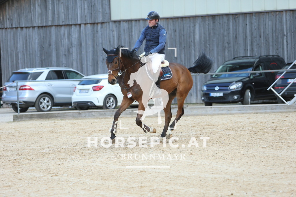 DL2Q9668 | Willkommen bei Brunnmayr - Design & Fotografie – Ihrem Spezialisten für Reitturniere und Pferdeveranstaltungen in Oberösterreich, Salzburg und Bayern! Seit über 17 Jahren sind wir leidenschaftlich dabei.