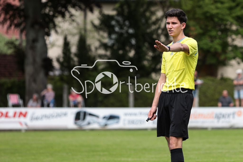 BC Aichach - SpVgg Joshofen Bergheim | Schiedsrichter Johannes RUH