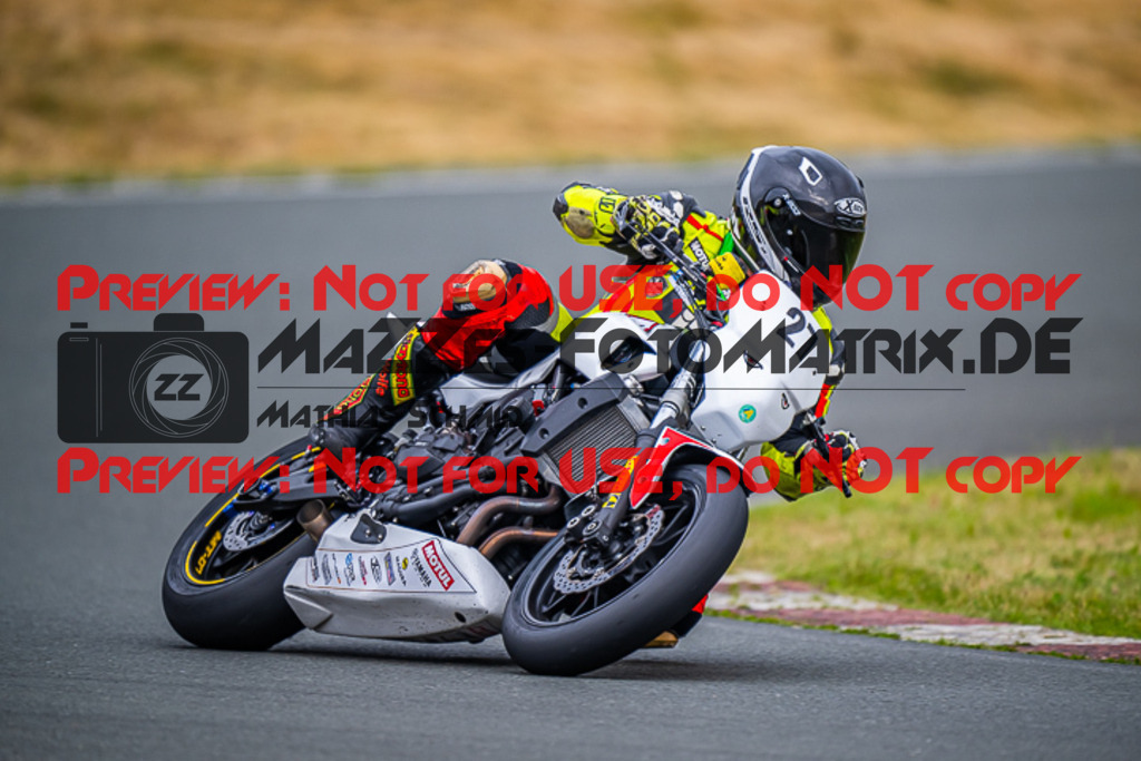 MaZZes_FotoMatrix_220723_1608 | TWIN