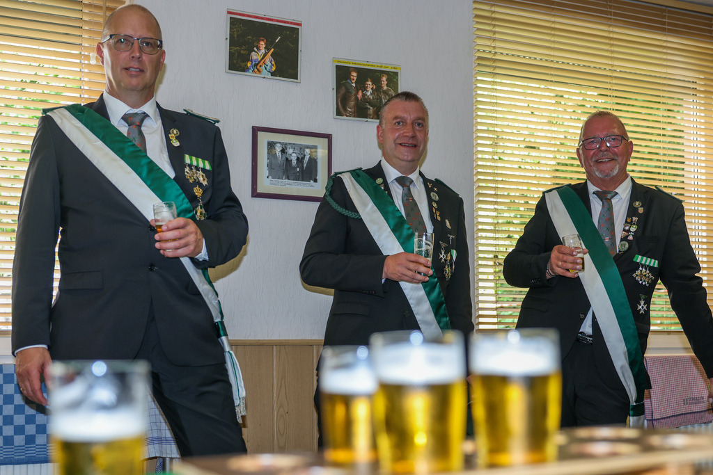 top-top.de-250628-067 | Foto, Video, Fotografie, Videografie, Fotobox, DJ, Discjockey, Musik, Musikbox, Veranstaltung, Photobooth, Amazon, Ebay, Buchtipp, Bestseller, Autor, Verlag, Buch, Wesel, Hamminkeln, NRW, Dinslaken, Rees, Drohne, Hochzeit, Party, Fotobox, Wesel, Fotograf