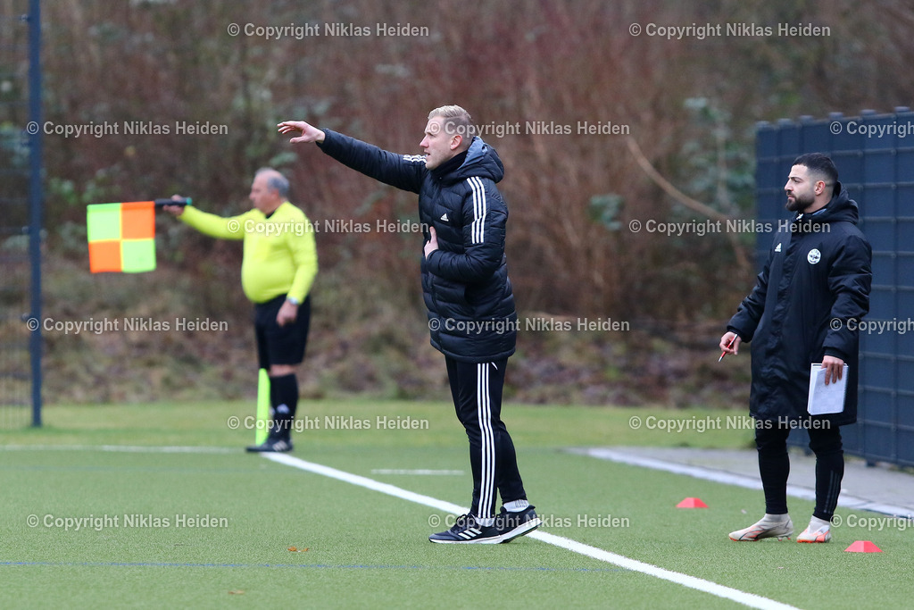 NH_ETSVHamburg_Teutonia05_Testspiel_26012025 | Jan-Philipp Rose (Trainer, ETSV Hamburg)Fußball I Herren I Testspiel I Saison 2024-2025 I ETSV Hamburg - Teutonia 05 I 26.01.2025 I Sportplatz Mittlerer Landweg
