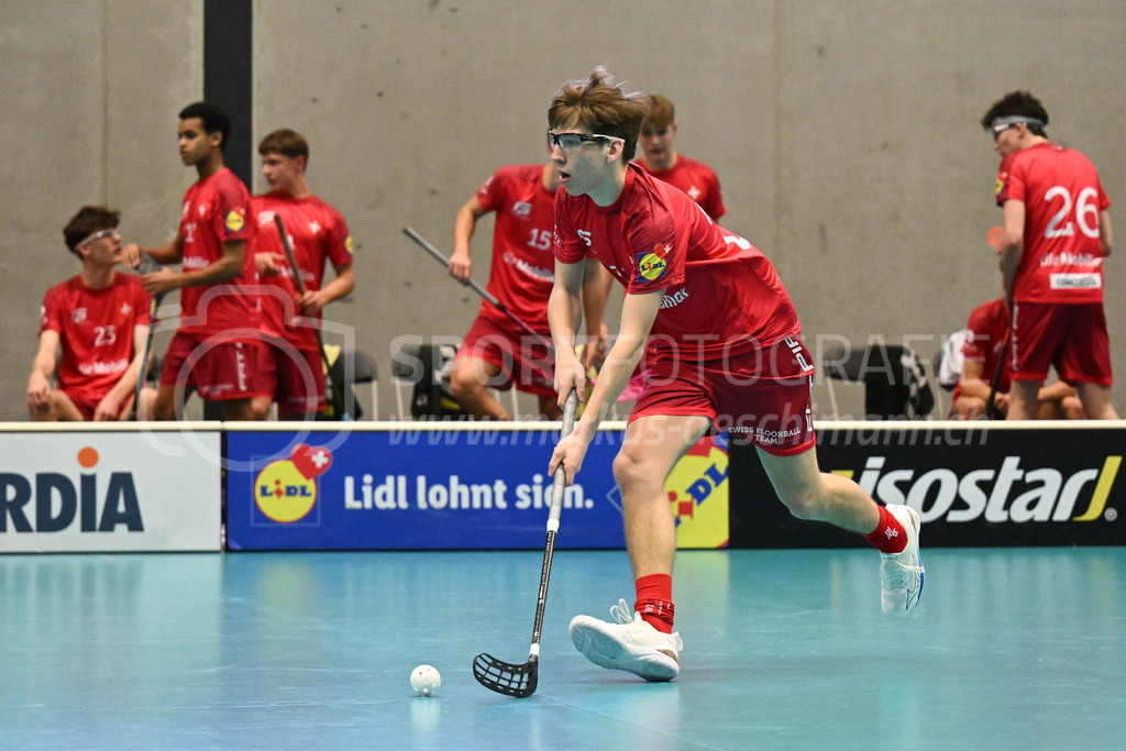 Switzerland B U19 vs Switzerland U19 - 4. February 2024 | Switzerland B U19 vs Switzerland U19
U19 Men International Matches in Switzerland
GoEasy Arena, Siggenthal Station
Switzerland forward #21 Nicola Hocevar.
Credit: Markus Aeschimann | <a href="https://www.markus-aeschimann.ch">Sportfotografie Markus Aeschimann</a> | <a href="https://www.instagram.com/sportfotografie.aeschimann">@sportfotografie.aeschimann</a> - Realisiert mit Pictrs.com