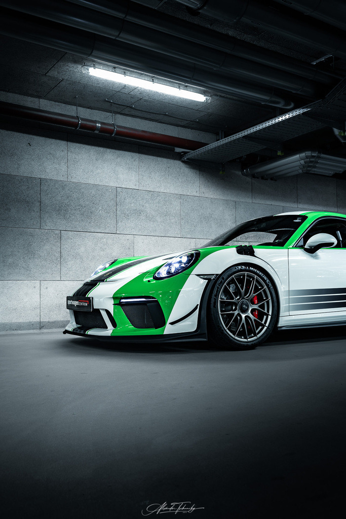 R6AT0321 _Alexander Tschuncky | Entdecken Sie die faszinierende Welt von Alexander Tschuncky Arts: Kreative Fotografie, atemberaubende Automobilkunst und hochwertiger Bilderdruck. Lassen Sie sich inspirieren! - Realisiert mit Pictrs.com