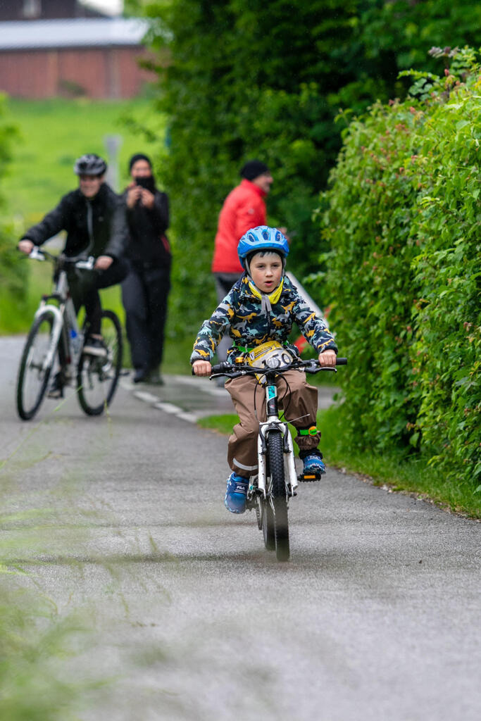 015_2025-05-25_Kinder | kc-photography - Realisiert mit Pictrs.com