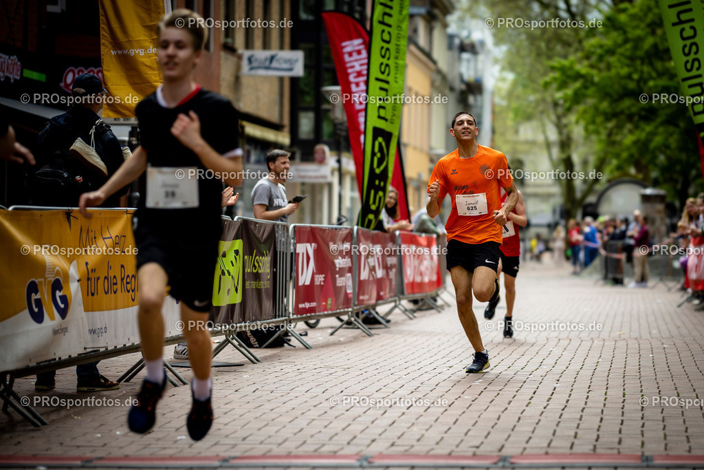 GVG Fruehlingslauf in Frechen, 07.05.2023 | Impressionen vom GVG Fruehlingslauf am 07.05.2023 in Frechen (Nordrhein-Westfalen). Foto: BEAUTIFUL SPORTS/Axel Kohring
