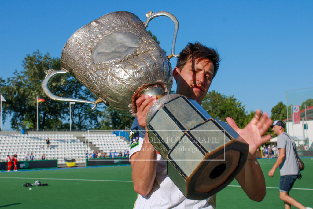 DM23 Finale Herren Mannheimer HC -  Rot-Weiß Köln 04.06.23-212 | lanaschraderfotografie - Realisiert mit Pictrs.com
