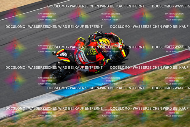 2026_05_01_PBK_16739_LRX | Sportfotografie; SlowMotion; Video; Rennstrecke; Hafeneger; RSE; Speer; Trackday; Motorsportarena; Hockenheimring; Brno; Most; Barcelona; Valencia, Benny; Kaetzmer;