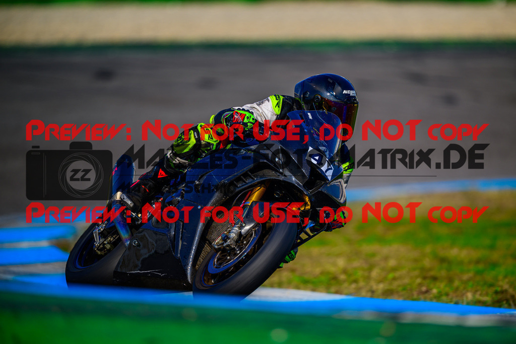 MaZZes_Fotomatrix_20250929_6007705_2447 | WEISS