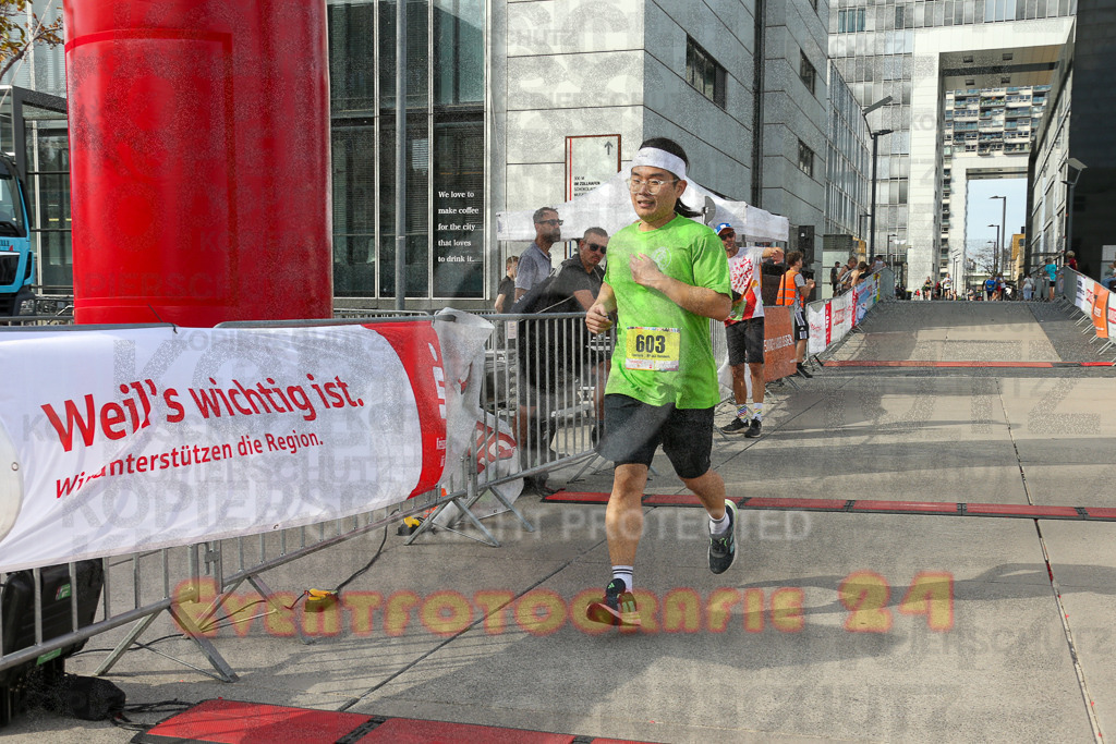 250920_1539_EX1_0329 | Sportfotografie im Rhein-Sieg Kreis, Köln, Bonn, NRW, Rheinland Pfalz, Hessen, etc. Unser Tätigkeitsfeld umfasst den Laufsport vom Volkslauf über den Marathon, Duathlon, Triathon bis zum Ultralauf wie Kölnpfad Ultra oder Schindertrail.
