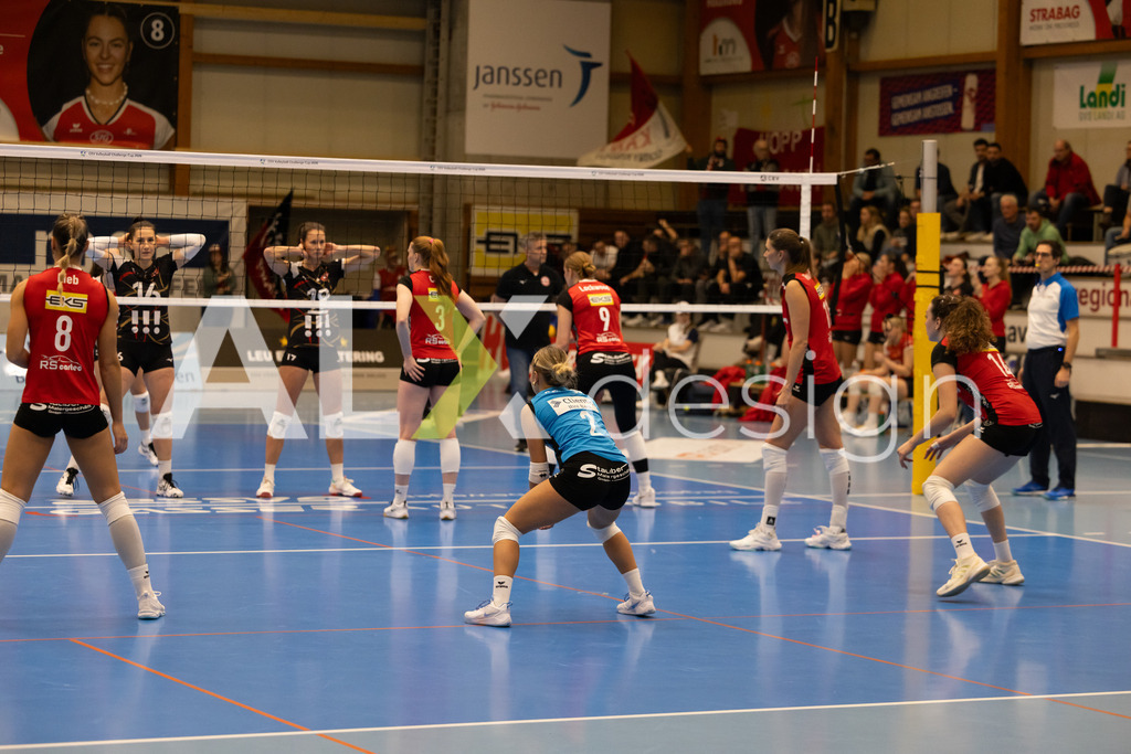 Volleyball I Frauen I Saison 2025-2026 I CEV Volleyball Challenge Cup 2026 | Women I 16th Finals I VC Kanti Schaffhausen - TJ Ostrava I 03.12.2025 | Hochwertige Sportfotos kaufen & lizenzieren für Medien, Vereine, Agenturen & Sportler:innen. Entdecke professionelle Sportfotografie im Bildshop von Alexander Franzen. - Realisiert mit Pictrs.com