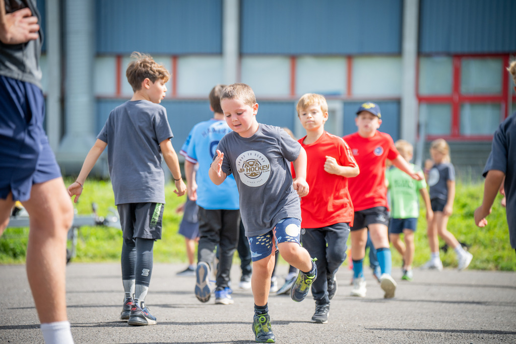 2025-09JP Hockey-Camp-Widnau-1445 | "Fussifoto.com – Ihr Ansprechpartner für hochwertige Fotografie! Entdecken Sie kreative Bilder und professionelle Dienstleistungen. Kontaktieren Sie uns für Ihre Projekte!"