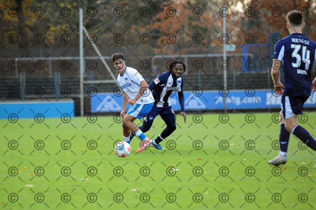 RGE_8123b | Hertha BSC, 2.Bundesliga, Herren, Saison 2025/26, Training ,im Bild  Yunus Ünal ( Hertha BSC ),  Fotograf:  Ralf Gebhardt - Realisiert mit Pictrs.com