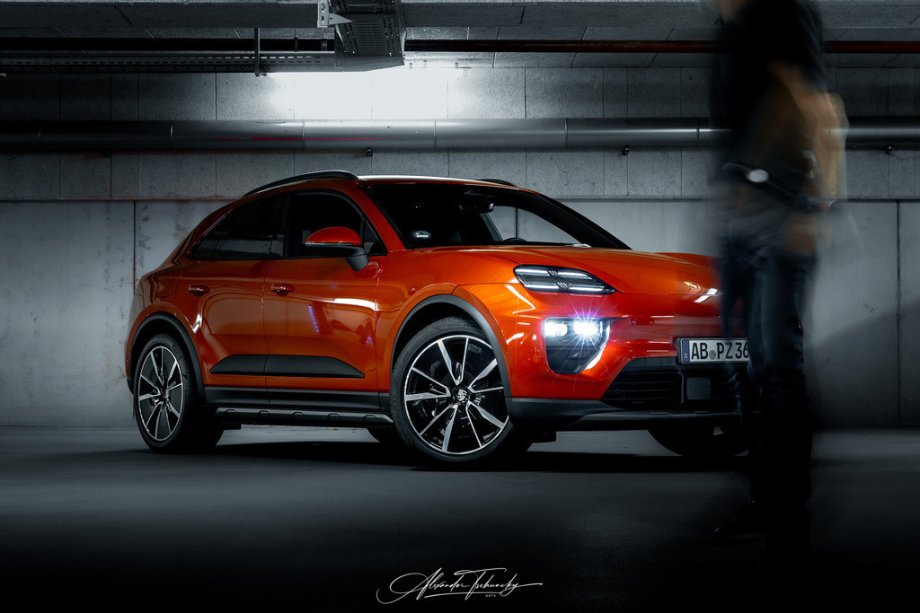 R6AT6904 _Alexander Tschuncky | Entdecken Sie die faszinierende Welt von Alexander Tschuncky Arts: Kreative Fotografie, atemberaubende Automobilkunst und hochwertiger Bilderdruck. Lassen Sie sich inspirieren! - Realisiert mit Pictrs.com