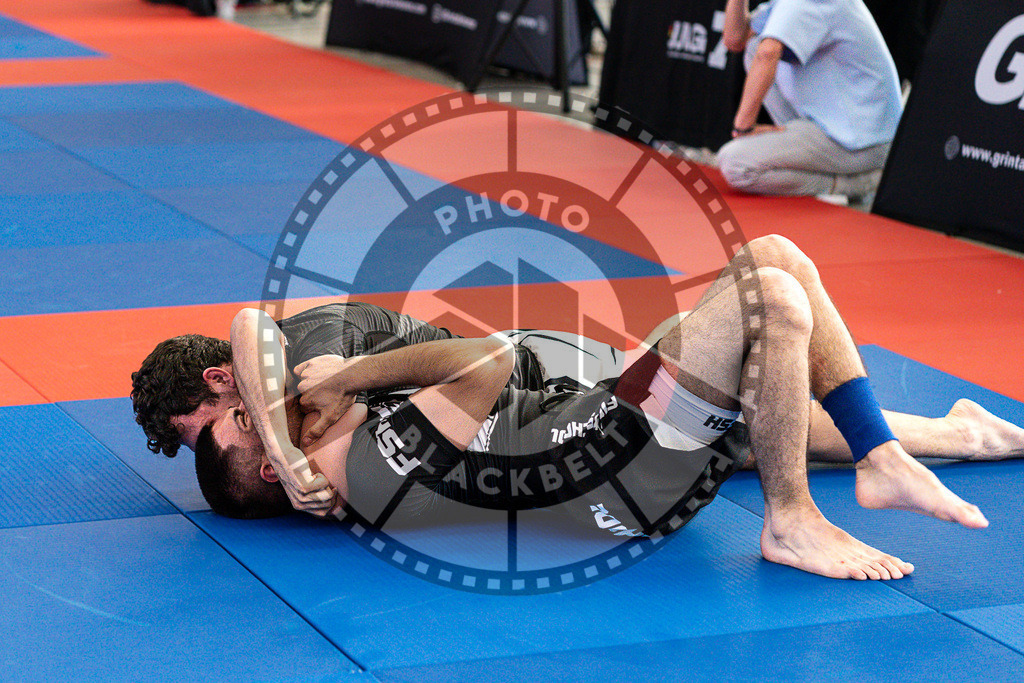 20250510PBB3278 | Athletes compete during the JJLG Berlin Open Jiu-Jitsu Championship on May 10, 2025 in Berlin, Germany. © Chiara Dazi / photoblackbelt